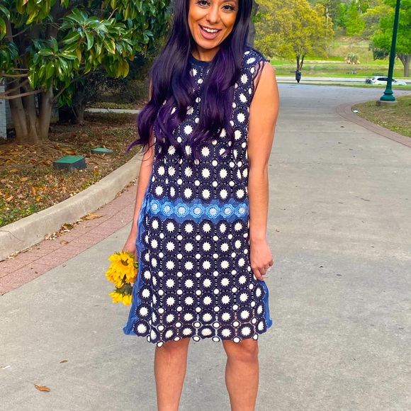 Vintage Dresses & Skirts - Retro Navy Embroidered Crochet Delilah Shift Dress